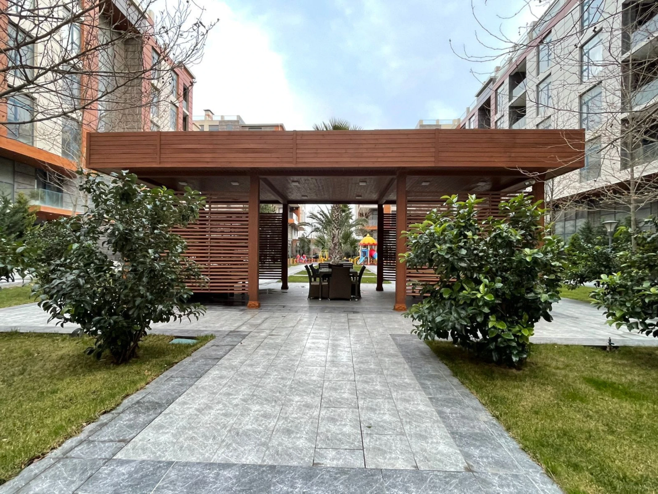 Kirayə verilir 3 otaqlı mənzil 90 m²