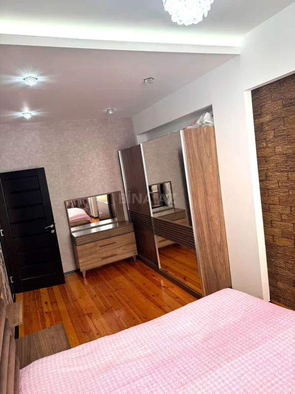 Satılır 3 otaqlı mənzil 88 m²