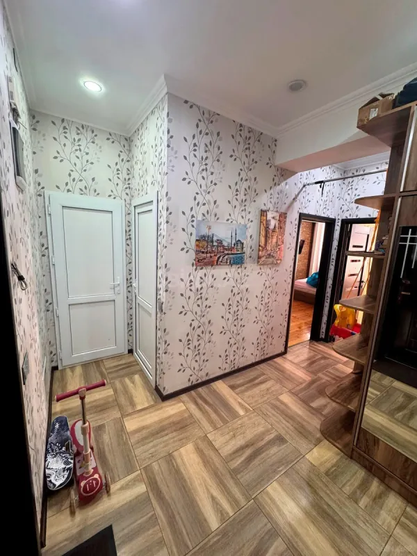Satılır 3 otaqlı mənzil 88 m²