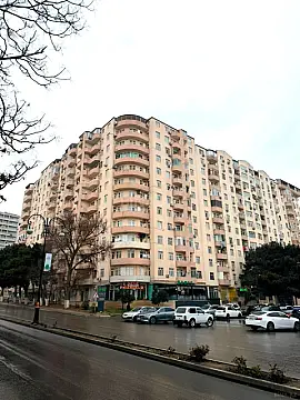 Satılır 3 otaqlı mənzil 88 m²