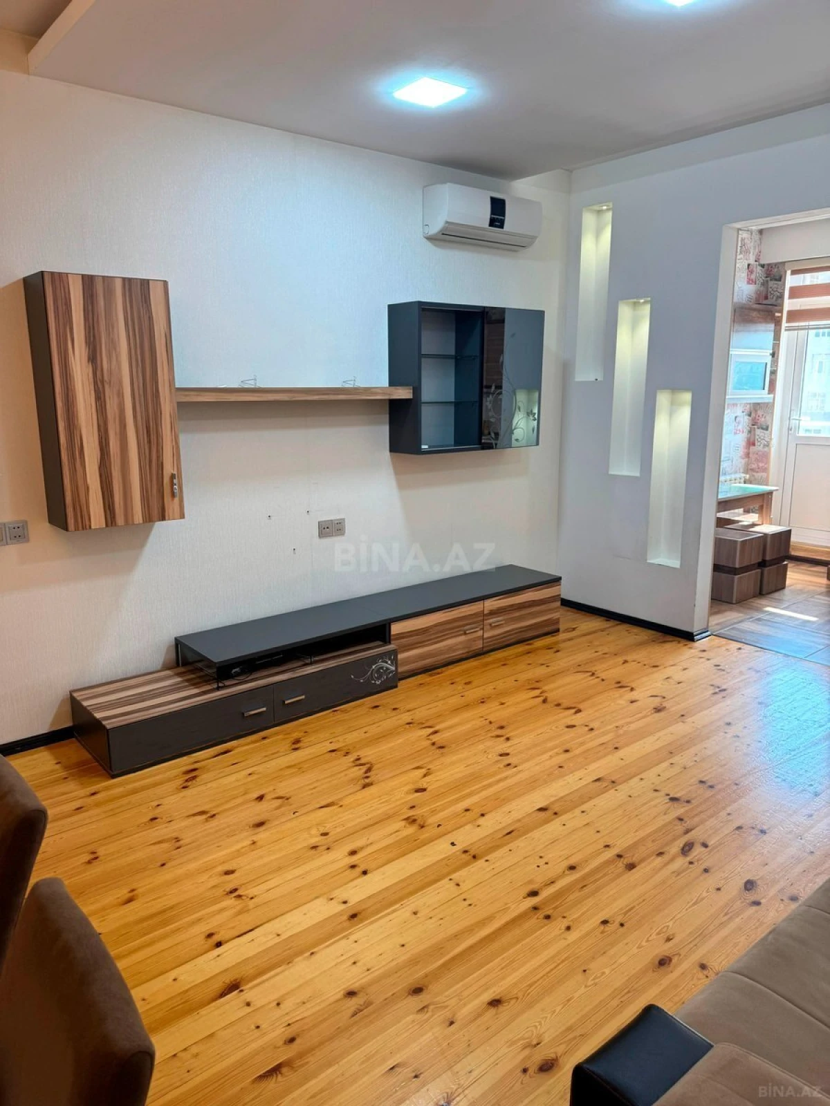 Satılır 3 otaqlı mənzil 88 m²