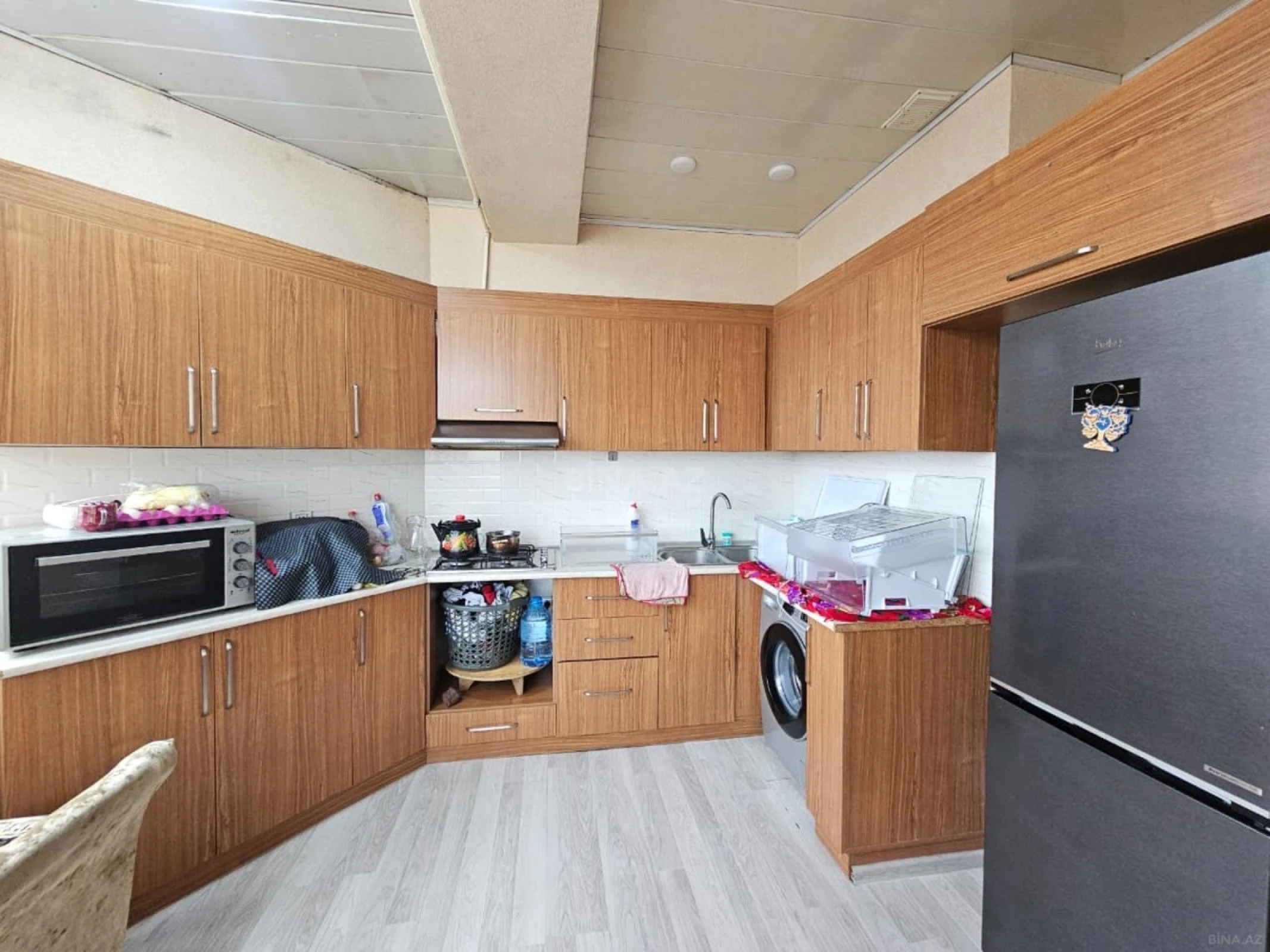 Satılır 2 otaqlı mənzil 75 m²