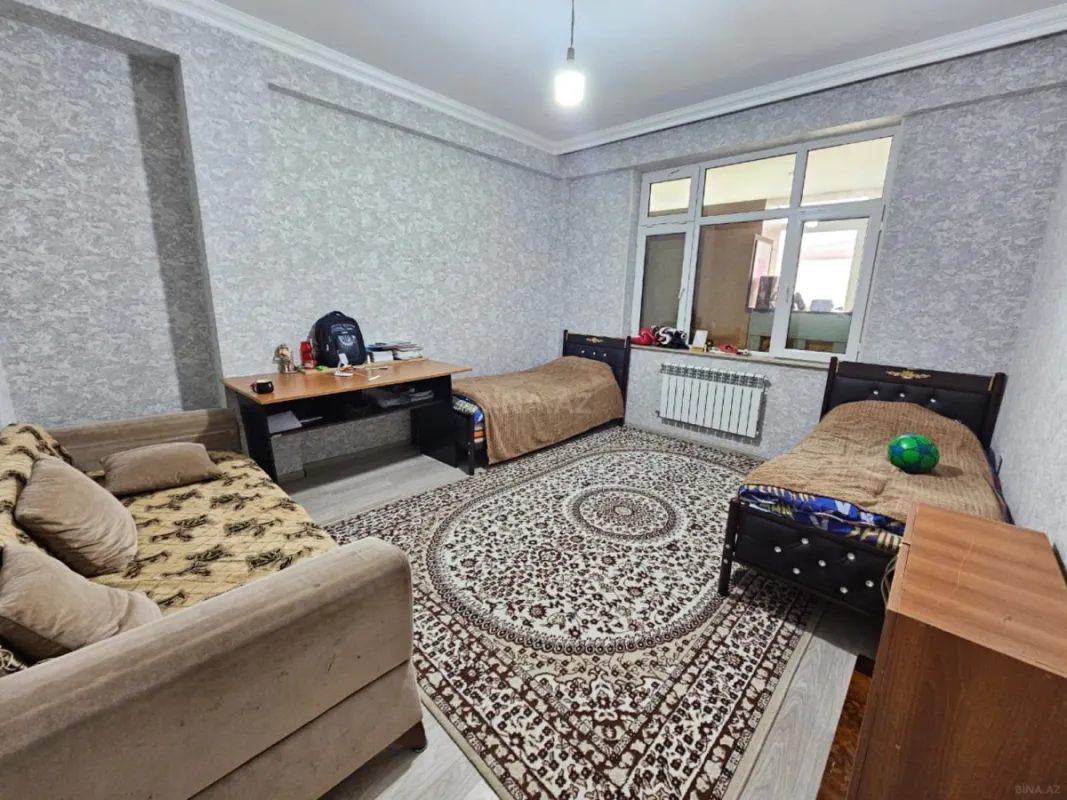Satılır 2 otaqlı mənzil 75 m²