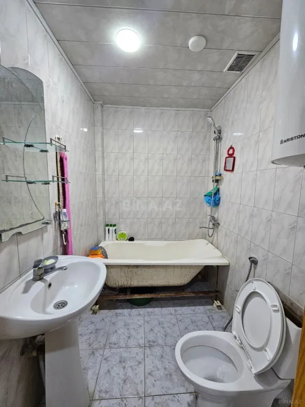Satılır 2 otaqlı mənzil 75 m²
