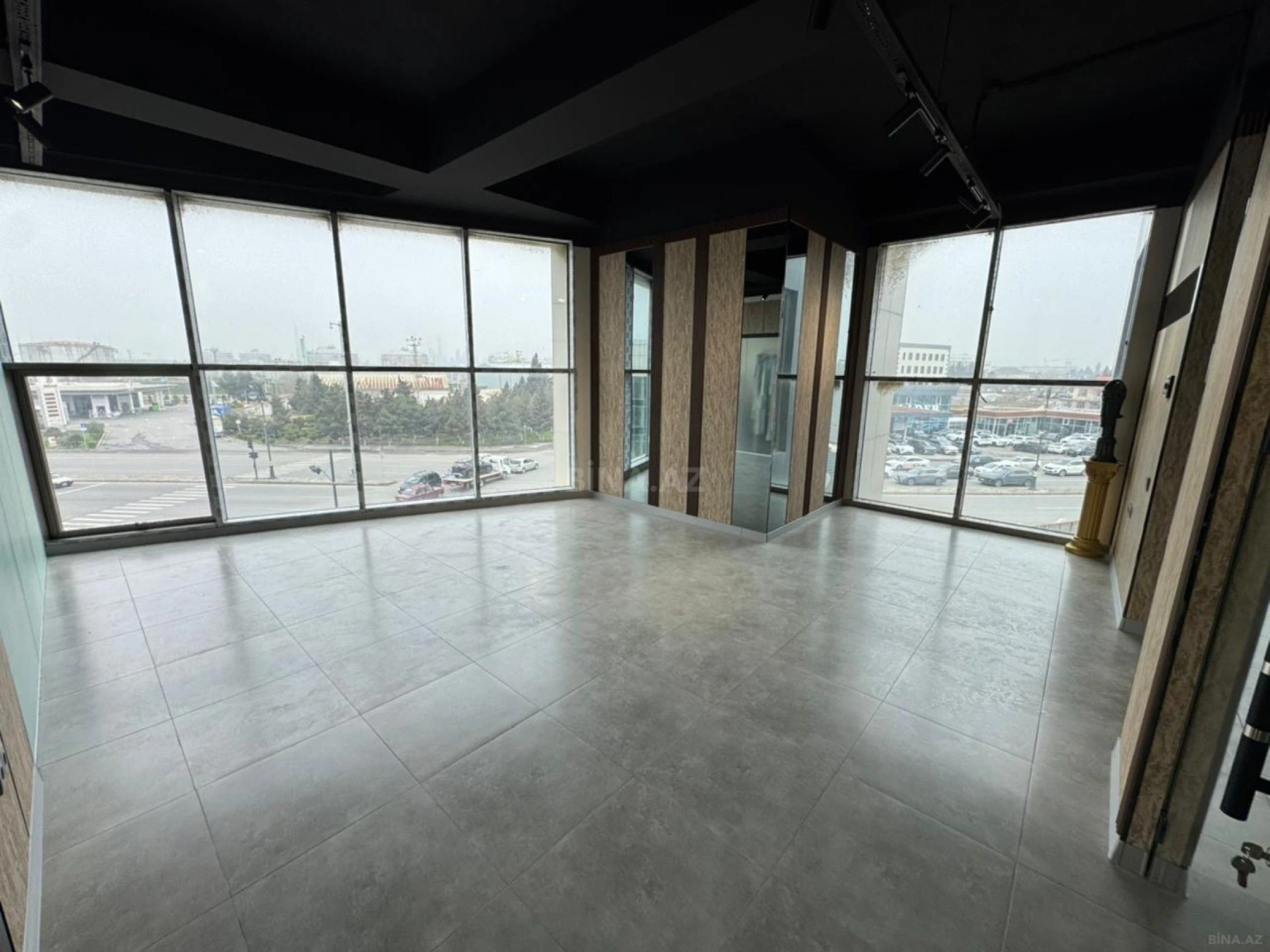 Kirayə verilir 3 otaqlı ofis 55 m²