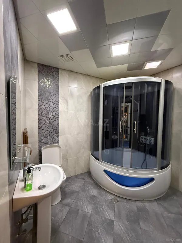 Kirayə verilir 3 otaqlı mənzil 120 m²