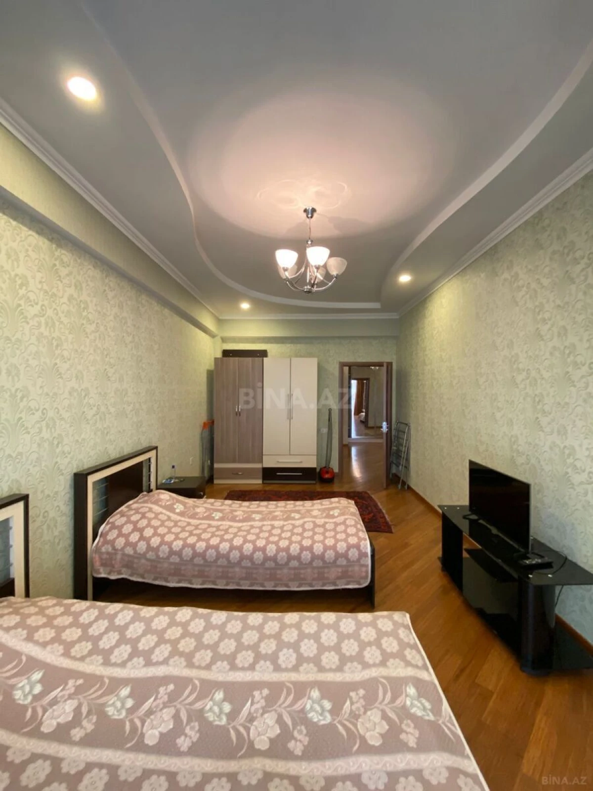 Kirayə verilir 3 otaqlı mənzil 120 m²