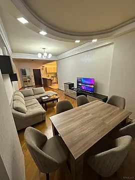 Kirayə verilir 3 otaqlı mənzil 110 m²