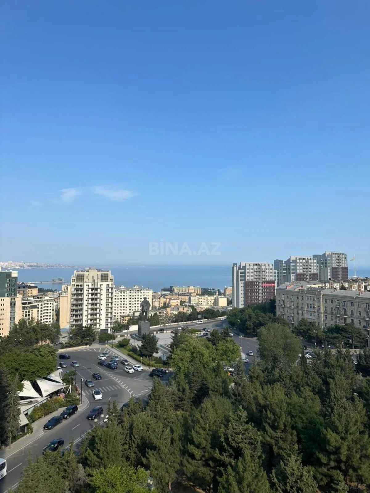 Kirayə verilir 3 otaqlı mənzil 110 m²