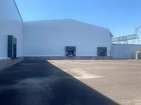 Kirayə verilir obyekt 5700 m²