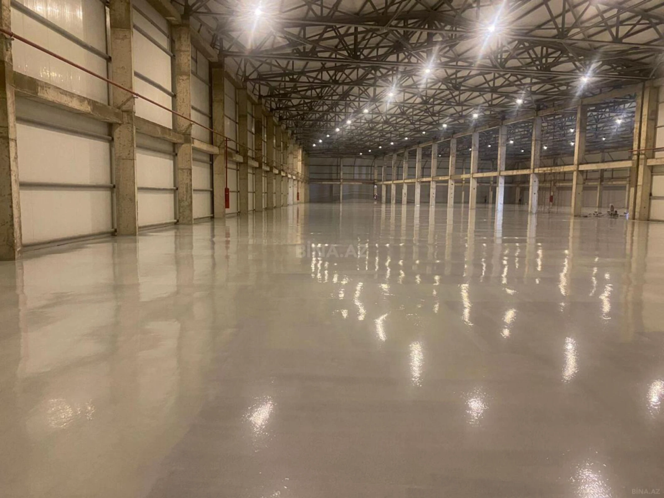 Kirayə verilir obyekt 5700 m²