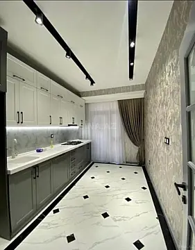 Satılır 3 otaqlı mənzil 117 m²