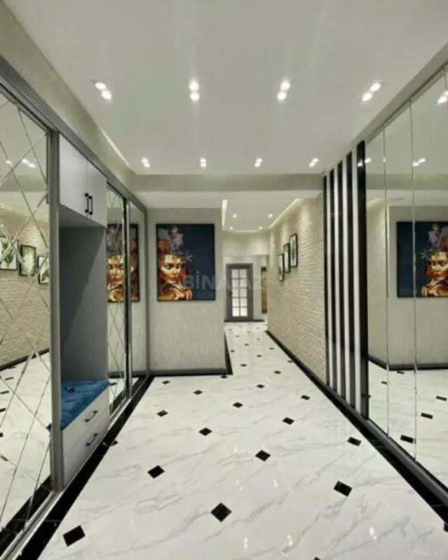 Satılır 3 otaqlı mənzil 117 m²