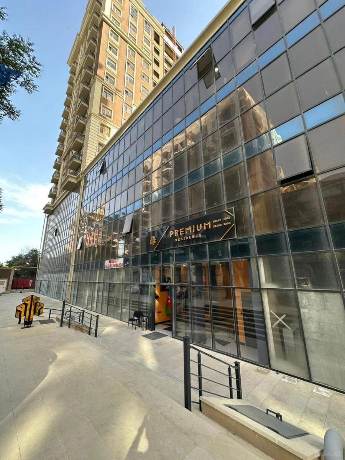 Satılır 3 otaqlı mənzil 103 m²