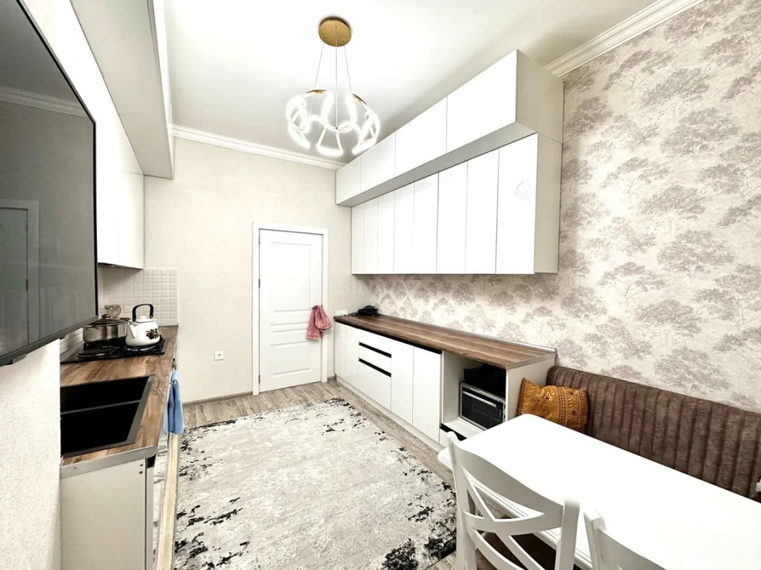 Satılır 3 otaqlı mənzil 103 m²