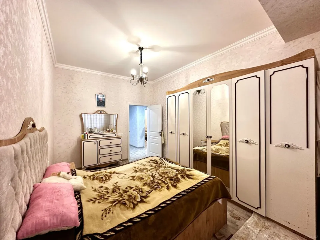 Satılır 3 otaqlı mənzil 103 m²