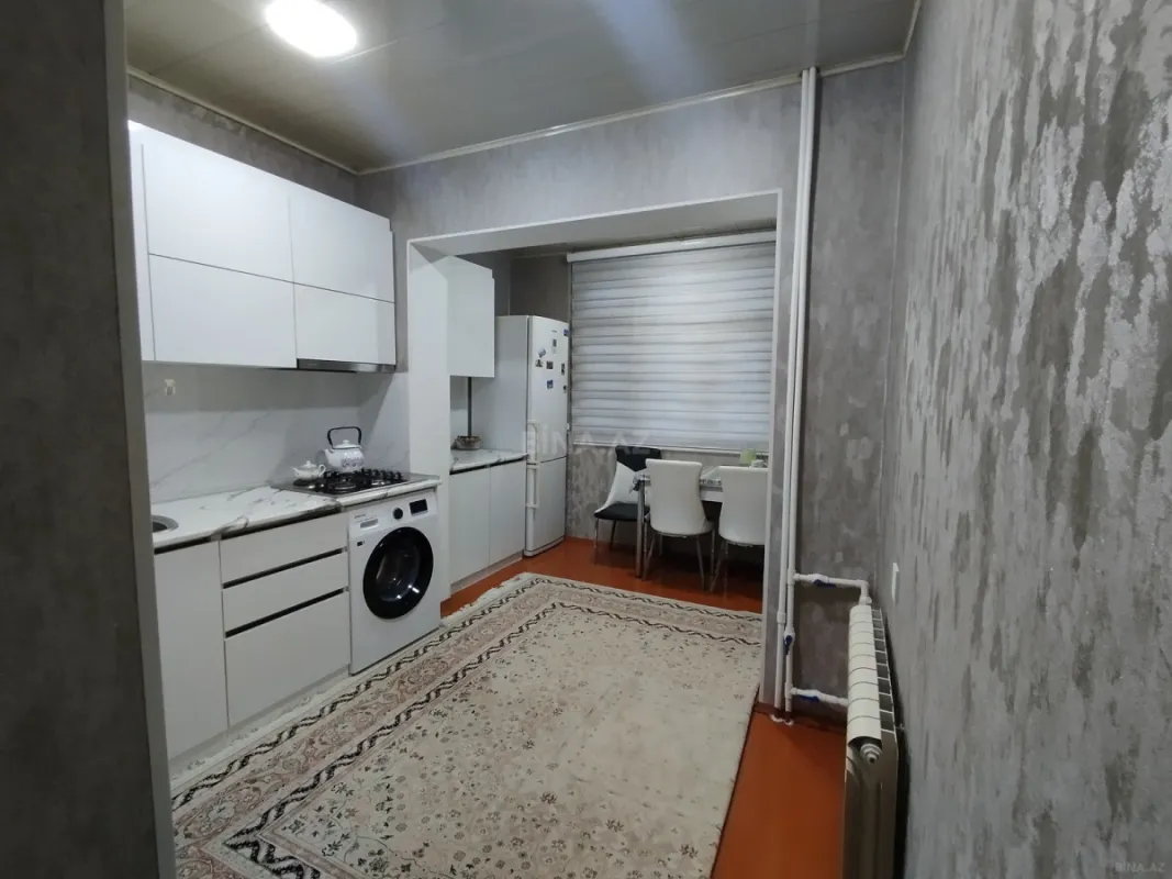 Satılır 2 otaqlı mənzil 65 m²