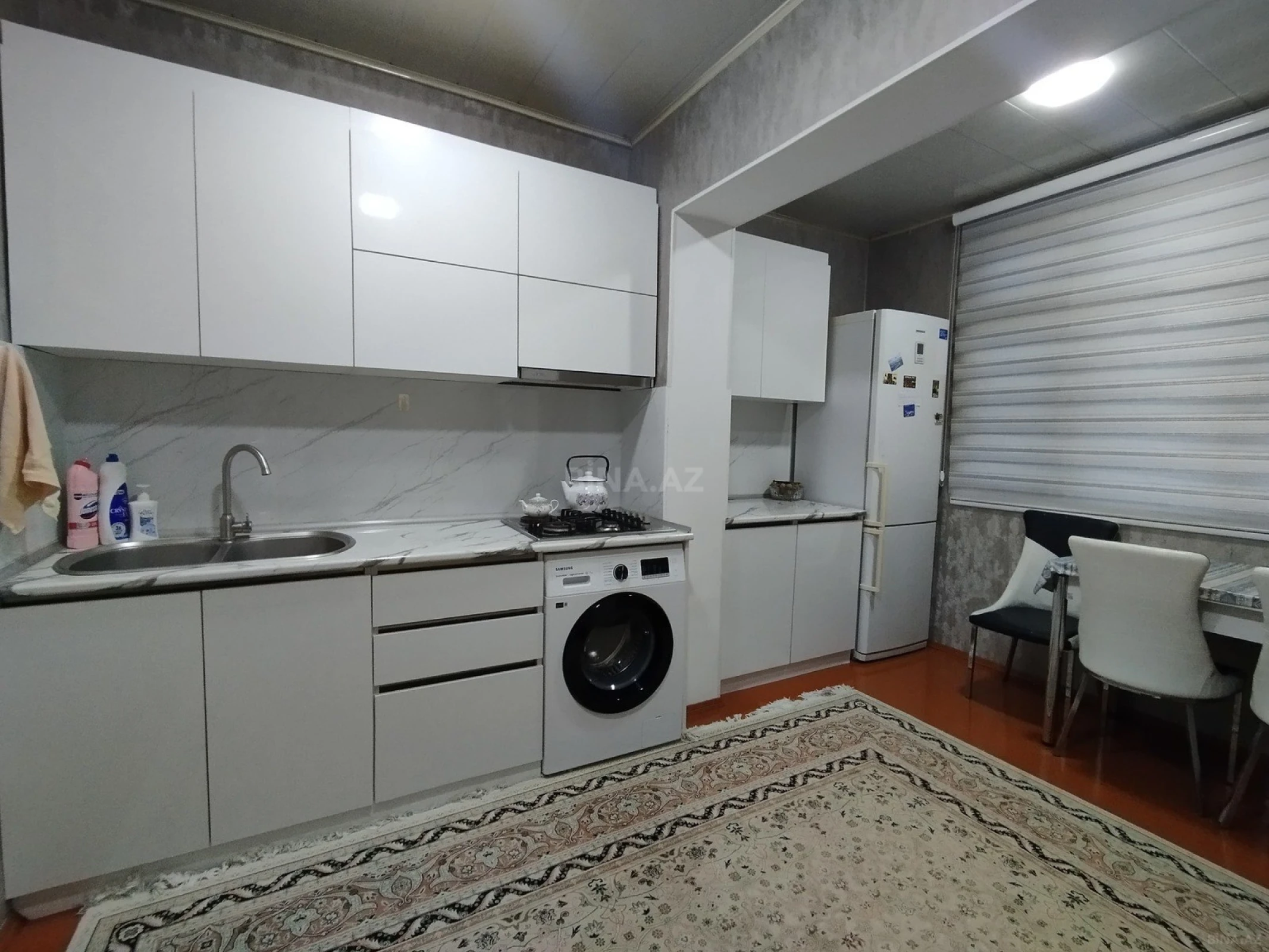 Satılır 2 otaqlı mənzil 65 m²