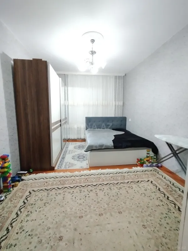 Satılır 2 otaqlı mənzil 65 m²