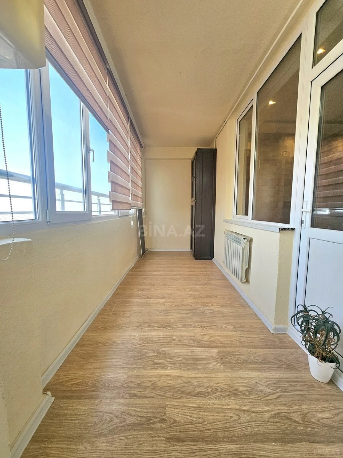 Satılır 3 otaqlı mənzil 100 m²