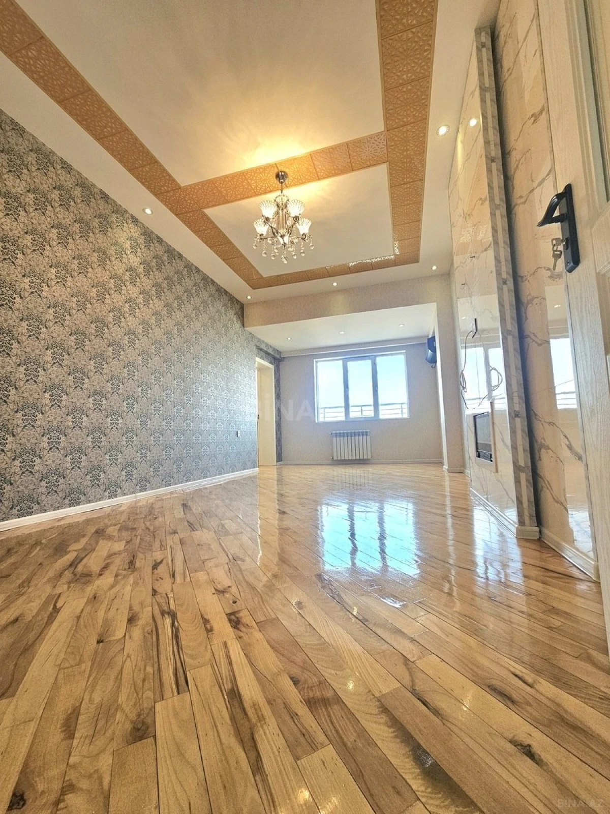 Satılır 3 otaqlı mənzil 100 m²