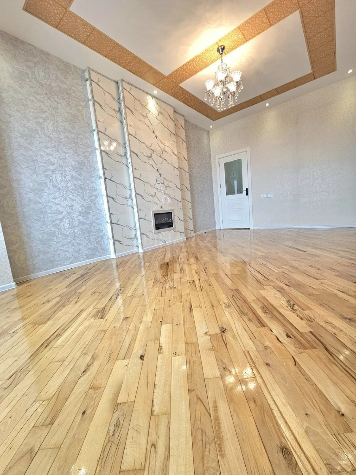 Satılır 3 otaqlı mənzil 100 m²