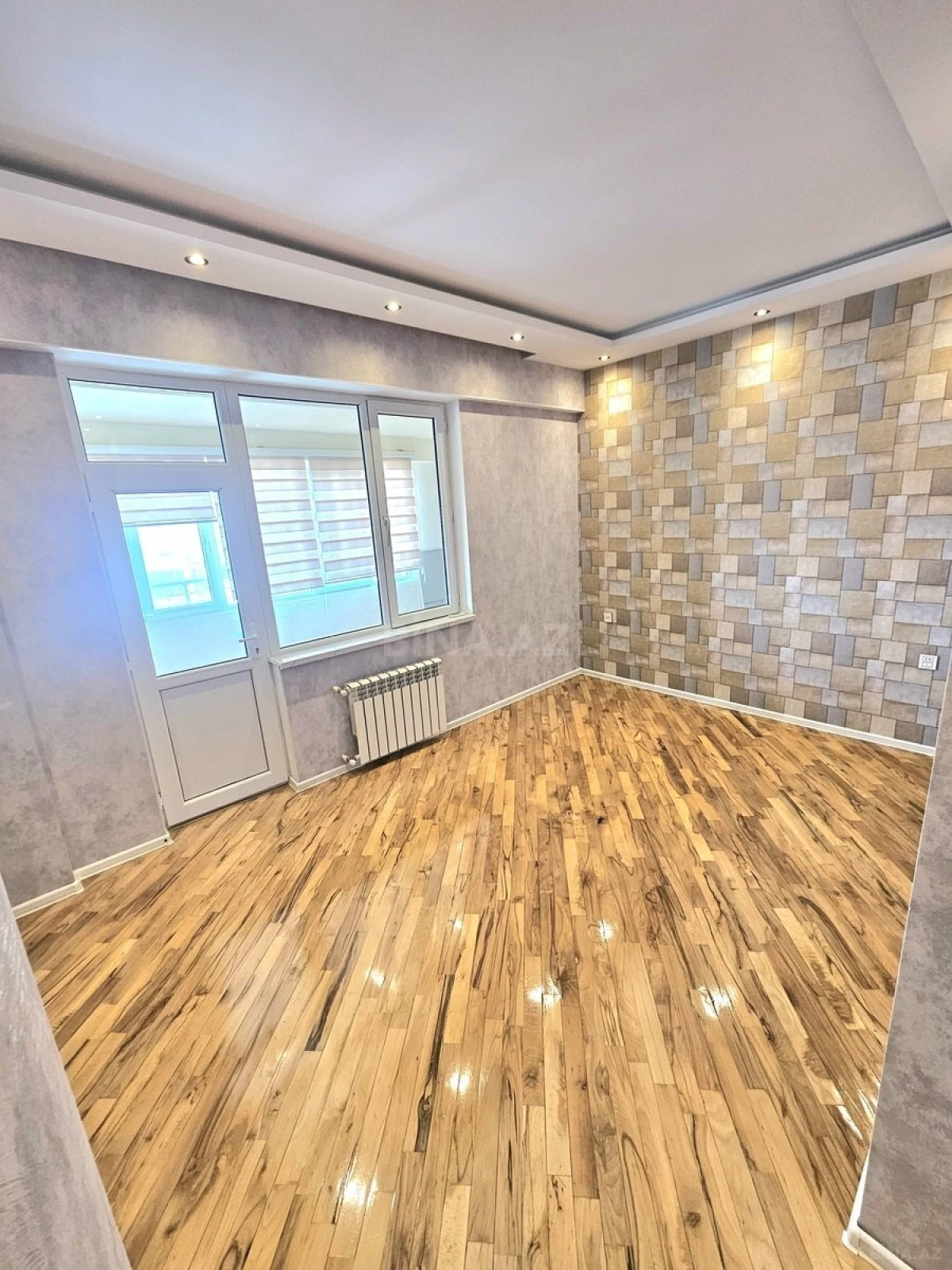 Satılır 3 otaqlı mənzil 100 m²