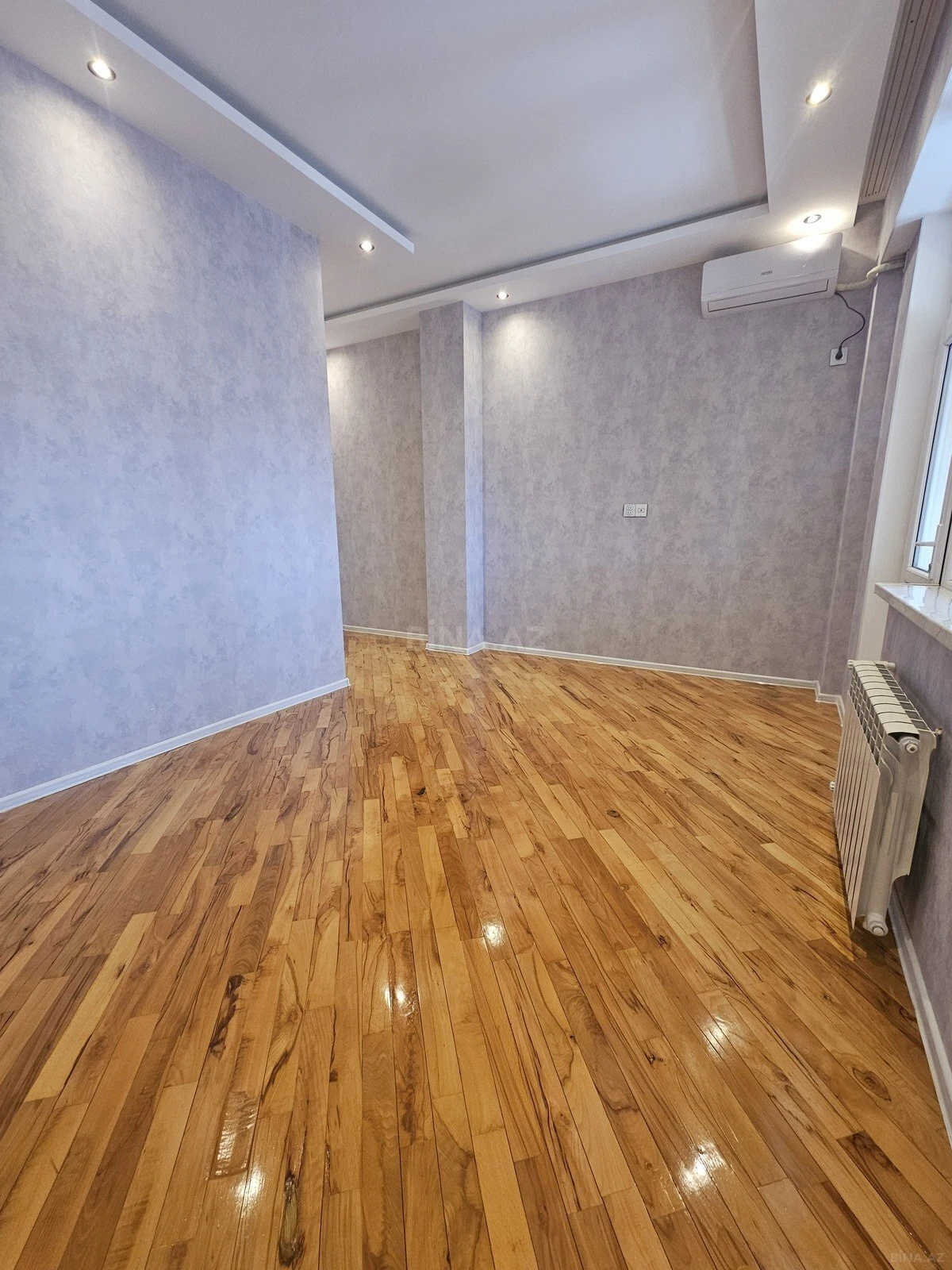 Satılır 3 otaqlı mənzil 100 m²