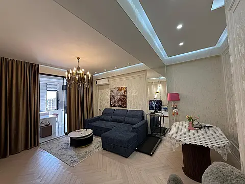 Satılır 3 otaqlı mənzil 106 m²