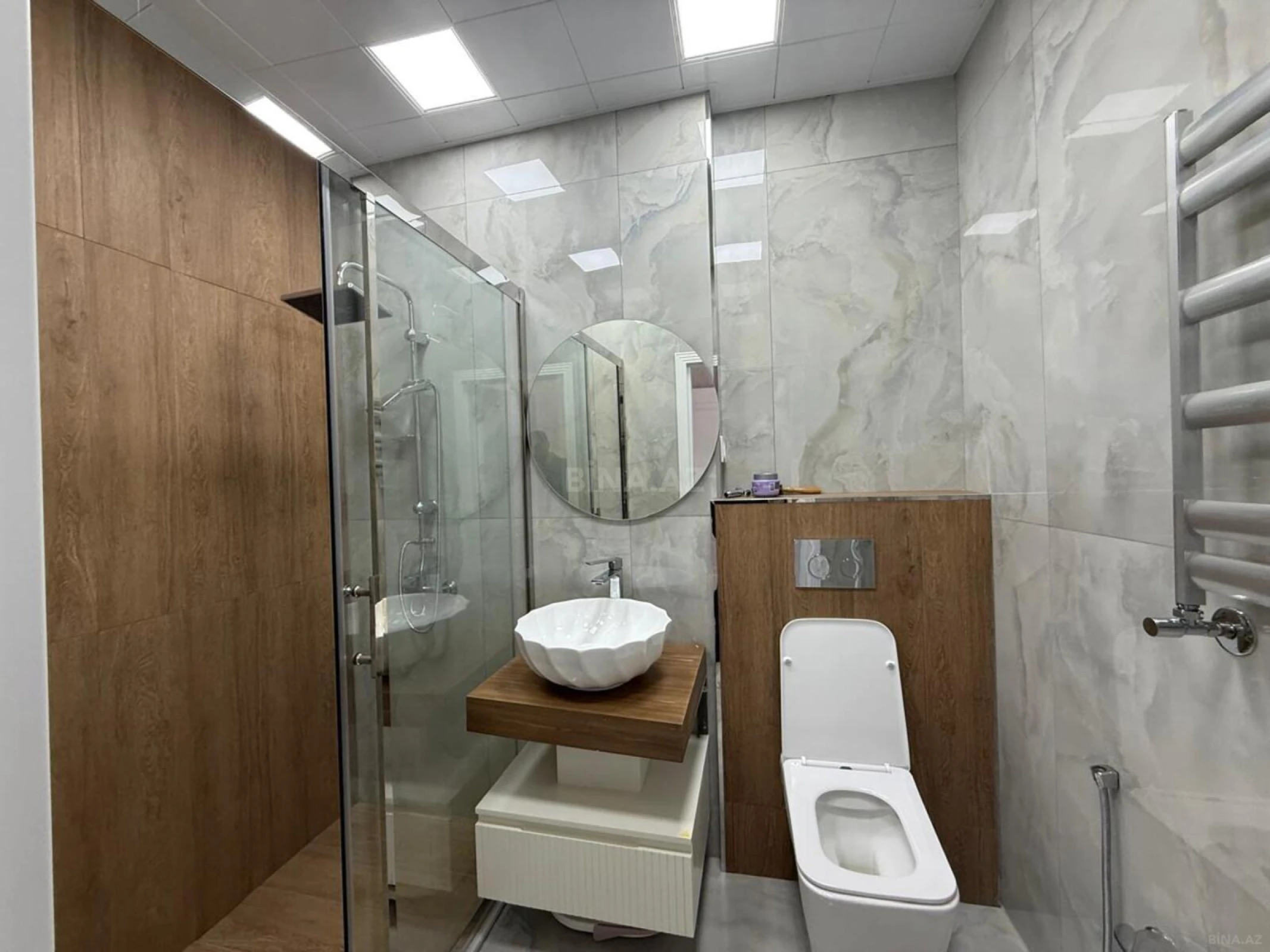 Satılır 3 otaqlı mənzil 106 m²