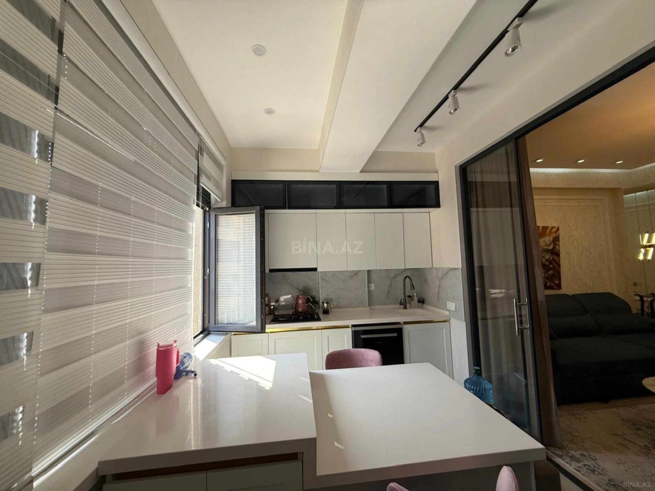 Satılır 3 otaqlı mənzil 106 m²