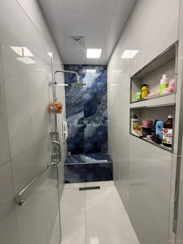 Satılır 3 otaqlı mənzil 106 m²