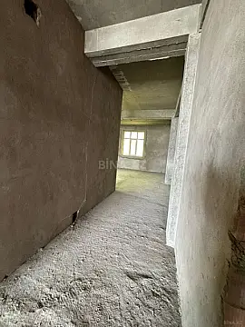 Satılır obyekt 136 m²