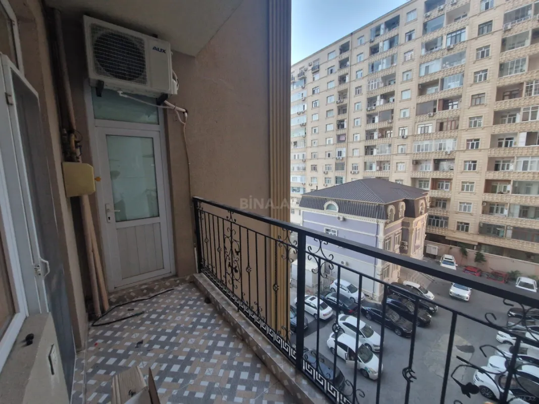 Kirayə verilir 2 otaqlı mənzil 70 m²