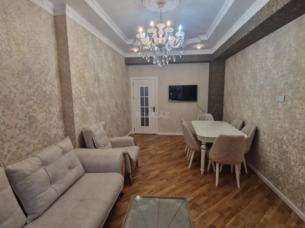 Kirayə verilir 2 otaqlı mənzil 70 m²