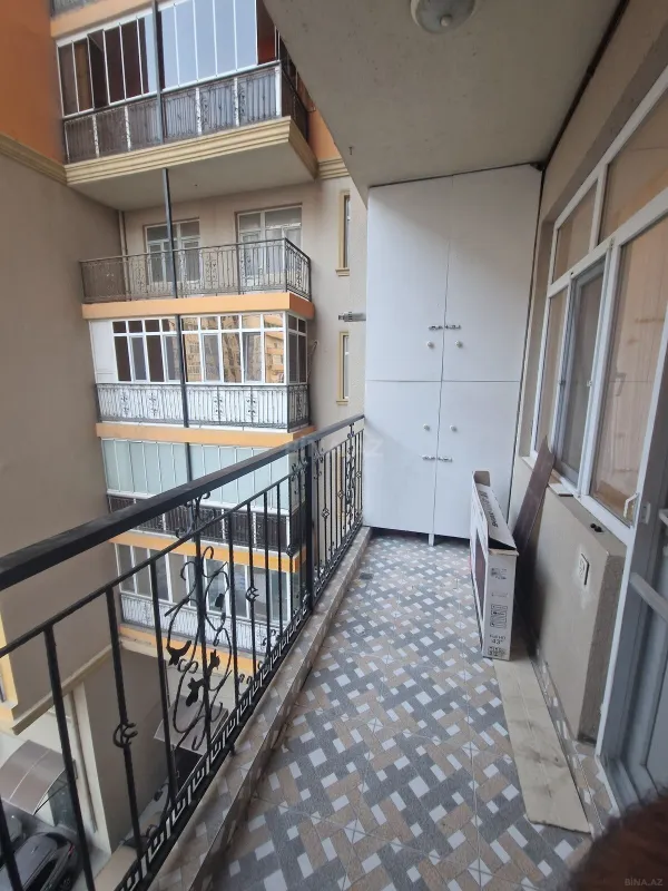 Kirayə verilir 2 otaqlı mənzil 70 m²
