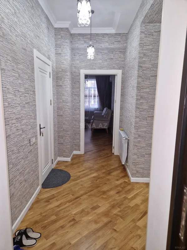 Kirayə verilir 2 otaqlı mənzil 70 m²