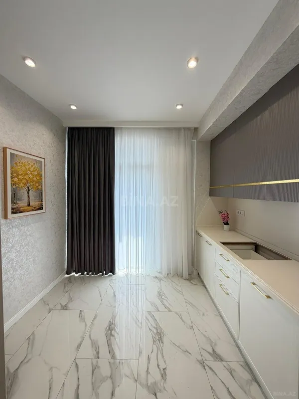 Satılır 3 otaqlı mənzil 87 m²