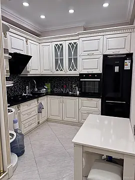 Kirayə verilir 2 otaqlı mənzil 70 m² — Bakı, Xətai 2 otaq 70.00 m²