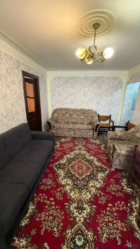 Kirayə verilir 2 otaqlı mənzil 42 m²