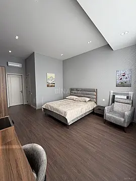 Kirayə verilir 3 otaqlı mənzil 140 m²