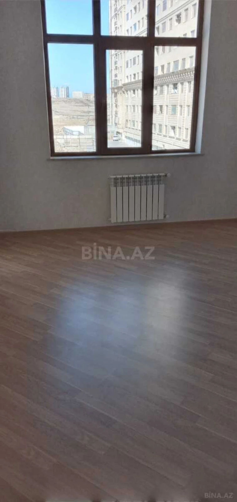 Satılır 3 otaqlı mənzil 120 m²