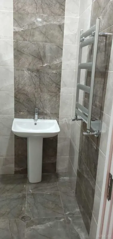 Satılır 3 otaqlı mənzil 120 m²