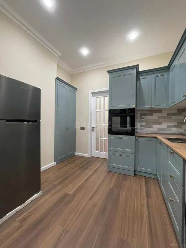 Satılır 2 otaqlı mənzil 60 m²