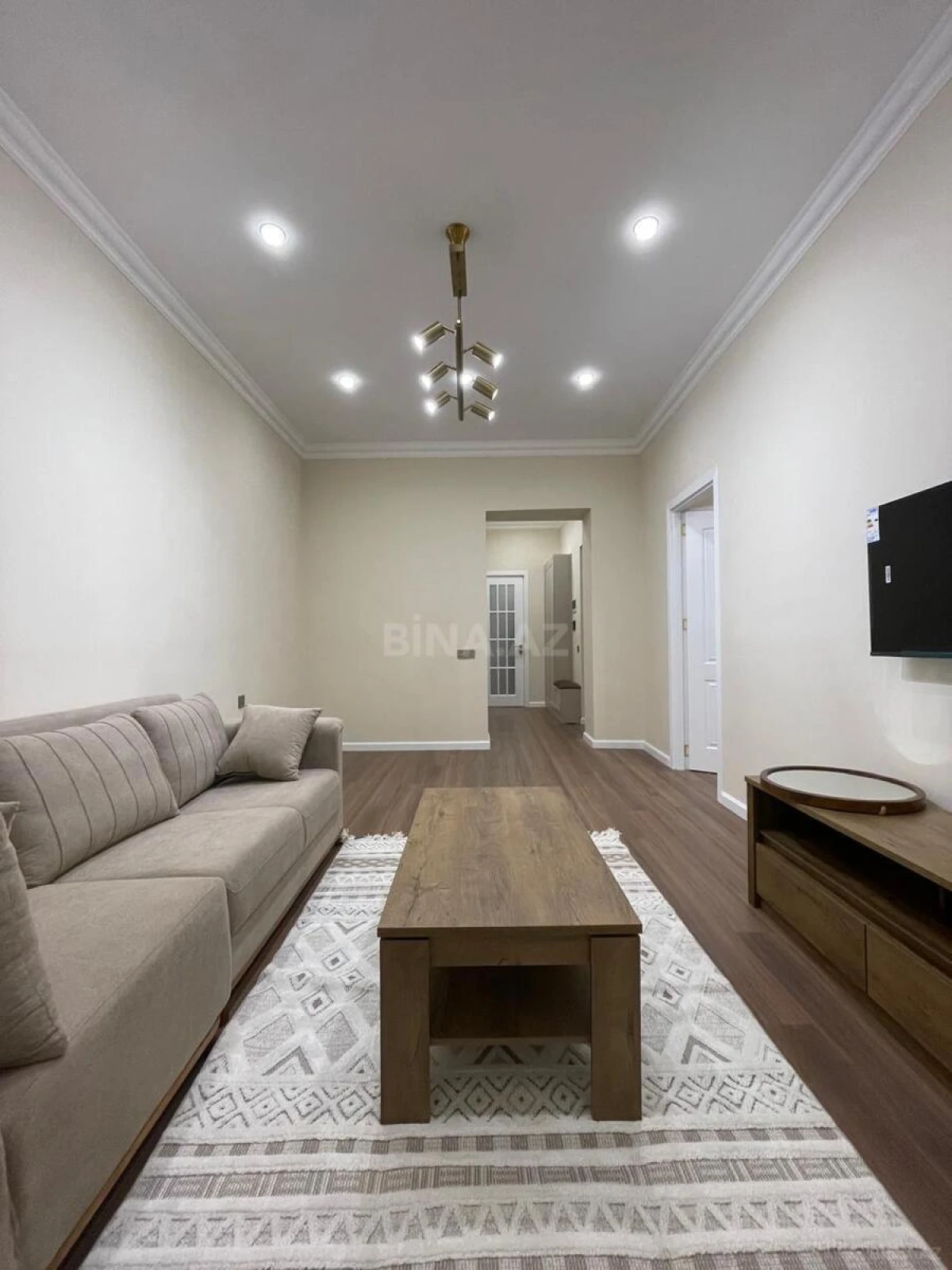 Satılır 2 otaqlı mənzil 60 m²