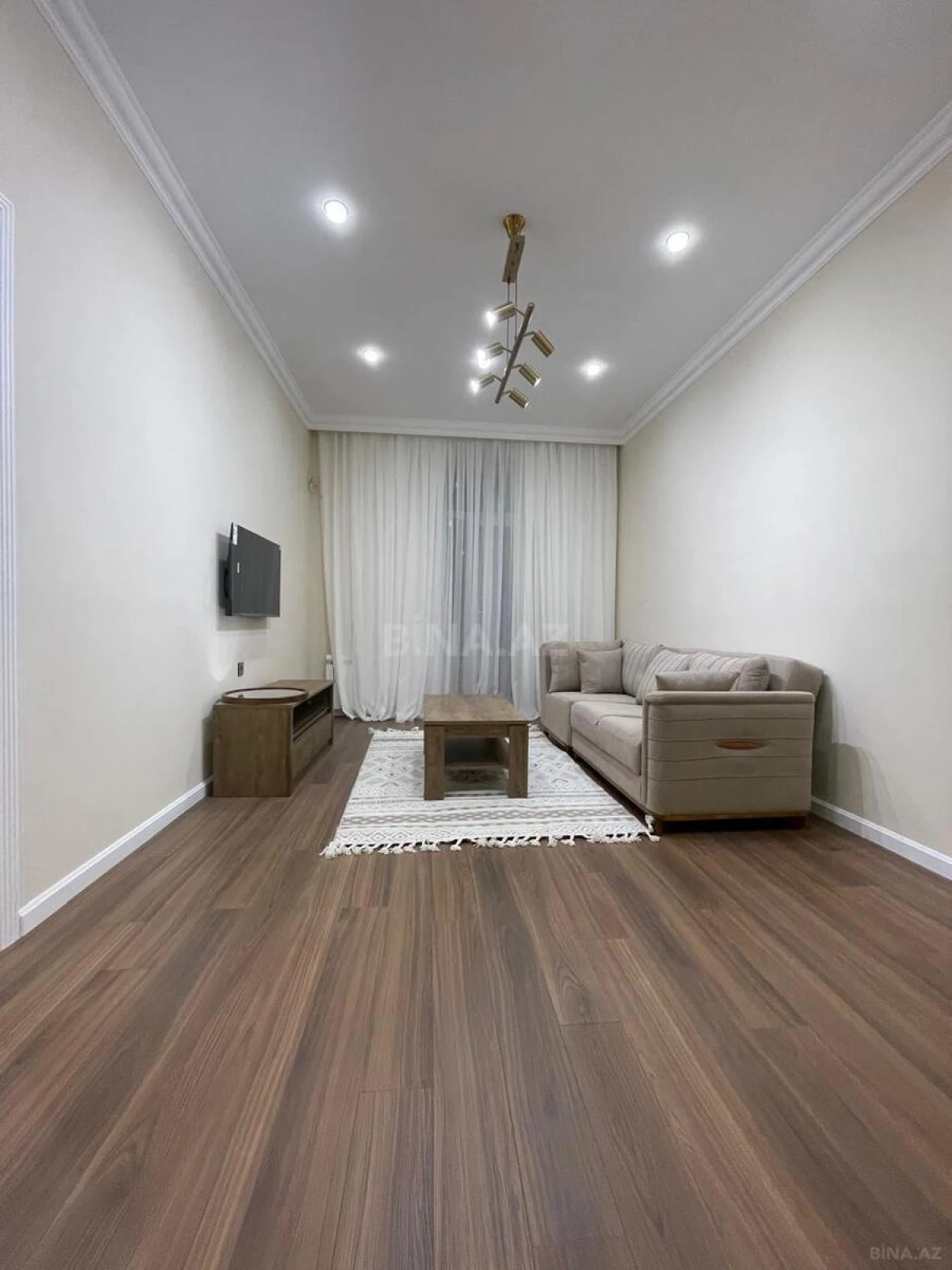 Satılır 2 otaqlı mənzil 60 m²