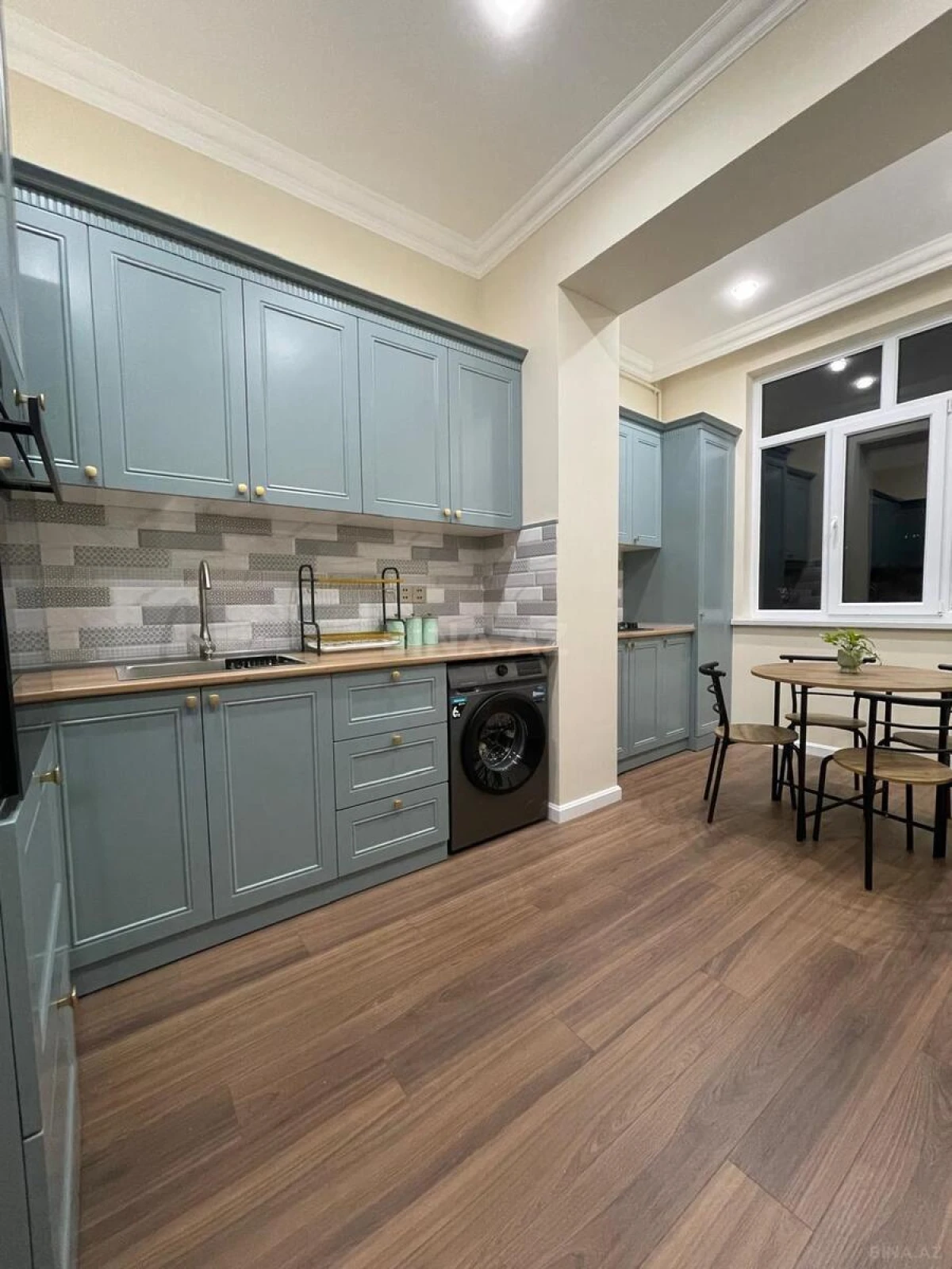 Satılır 2 otaqlı mənzil 60 m²