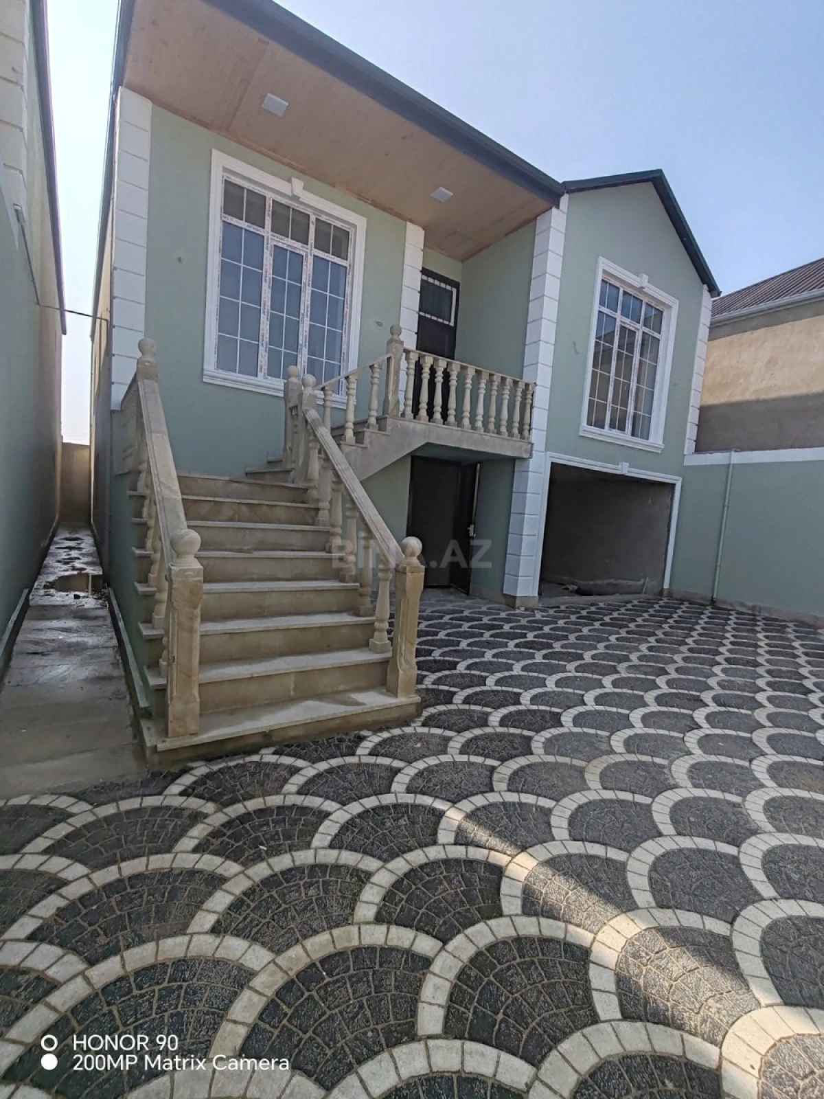 Satılır 4 otaqlı həyət evi 170 m²