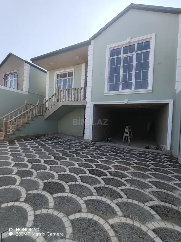 Satılır 4 otaqlı həyət evi 170 m²