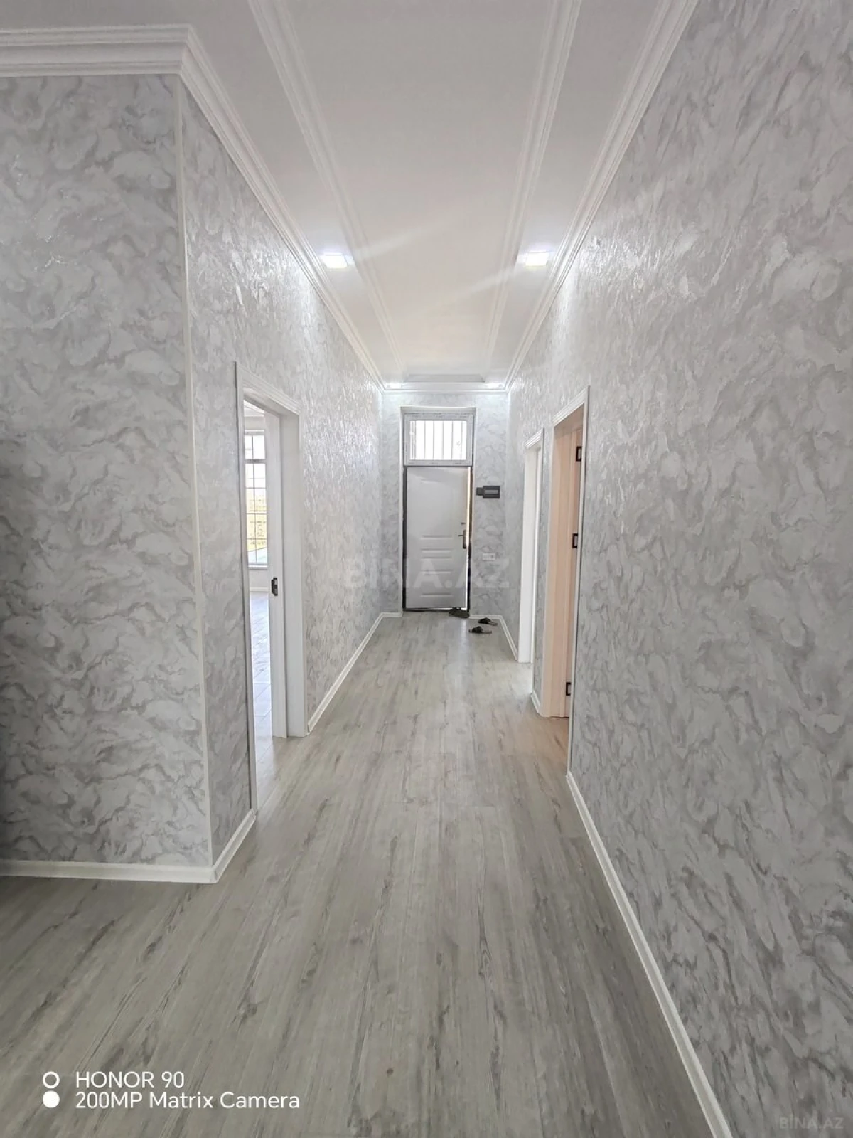 Satılır 4 otaqlı həyət evi 170 m²